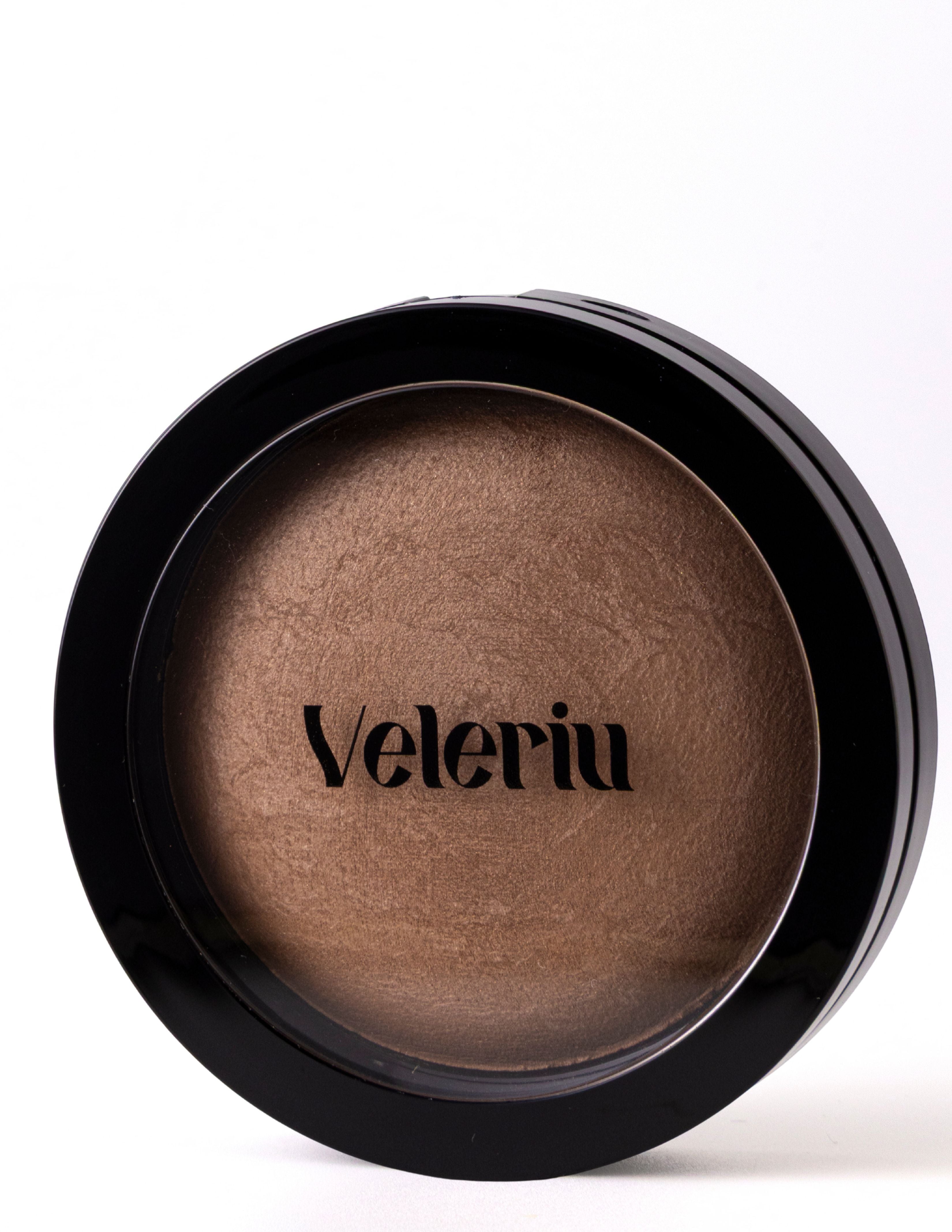 Baked Bronzing Powder – Radiant Sun-Kissed Glow & Satin Finish